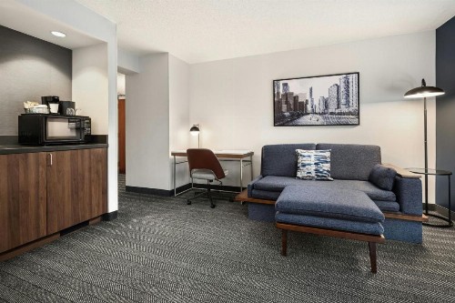 Courtyard by Marriott Chicago Downtown/River North - image 20