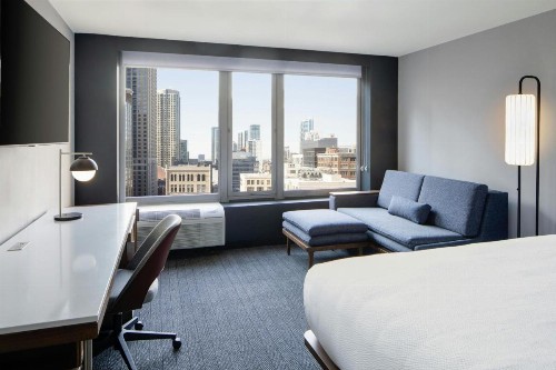 Courtyard by Marriott Chicago Downtown/River North - image 22