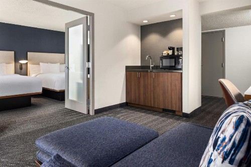 Courtyard by Marriott Chicago Downtown/River North - image 49