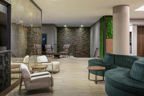 Courtyard by Marriott Chicago Downtown/River North - image 7
