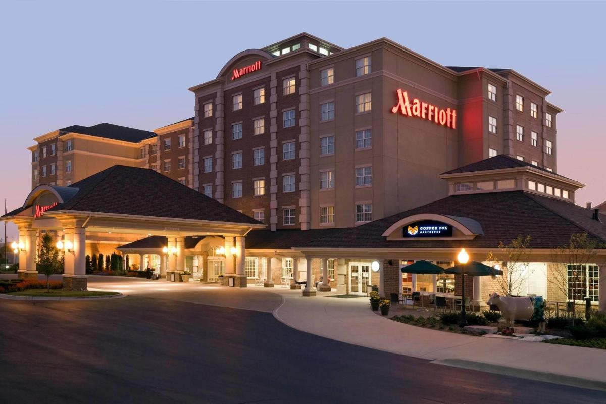 Chicago Marriott Midway - main image