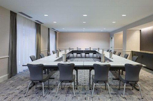 JW Marriott Chicago - image 23