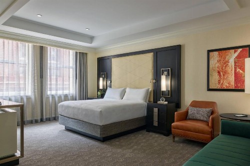 JW Marriott Chicago - image 35