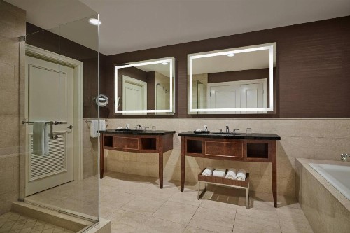 JW Marriott Chicago - image 37