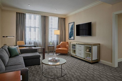 JW Marriott Chicago - image 40