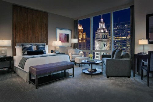 Trump International Hotel & Tower Chicago - image 10