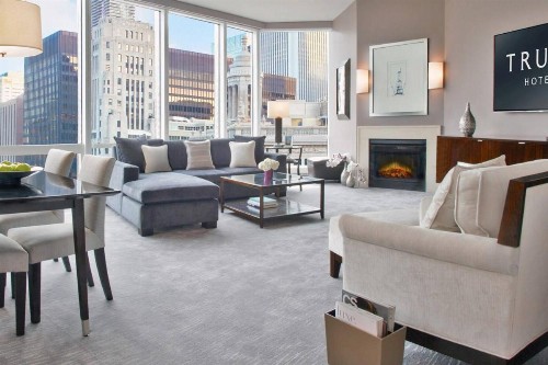 Trump International Hotel & Tower Chicago - image 15