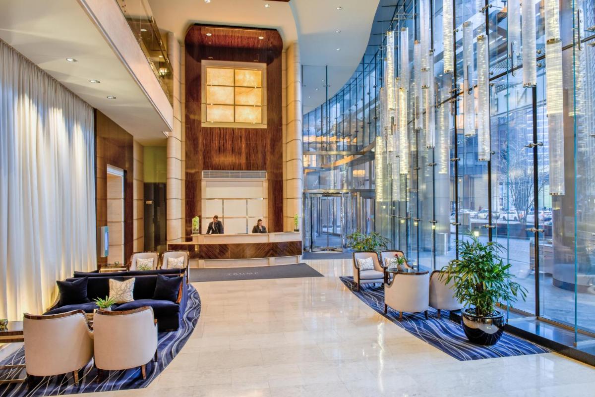 Trump International Hotel & Tower Chicago - image 3