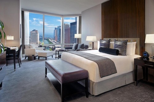Trump International Hotel & Tower Chicago - image 36