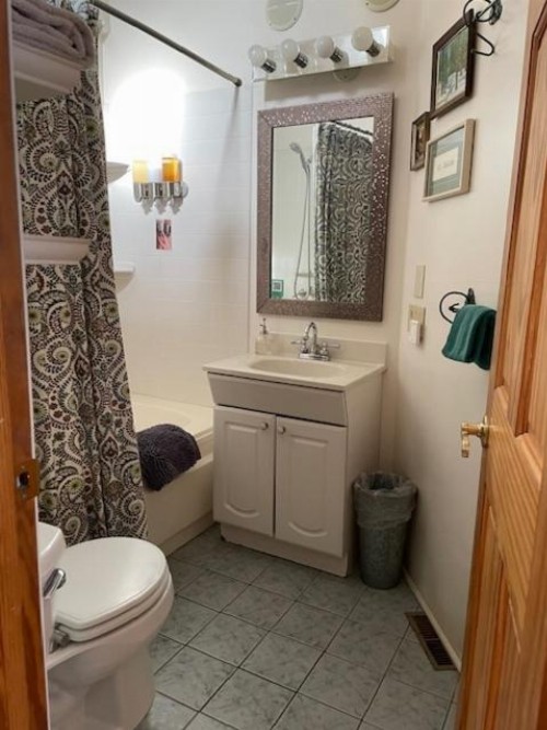 Ray's Bucktown Bed and Breakfast - image 33