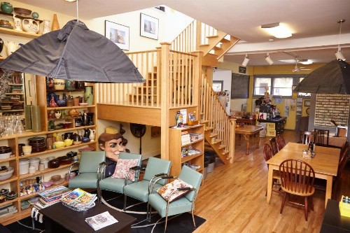 Ray's Bucktown Bed and Breakfast - image 4