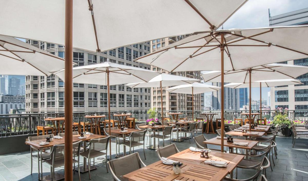 Park Hyatt Chicago - image 4