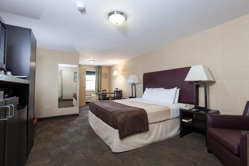 Carlton Inn Midway - image 2