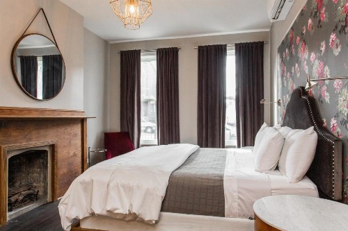 Wicker Park Inn - image 2