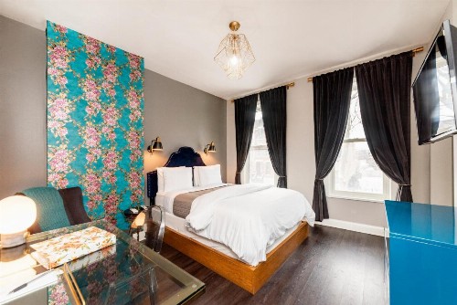Wicker Park Inn - image 20