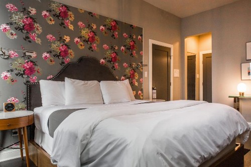 Wicker Park Inn - image 9