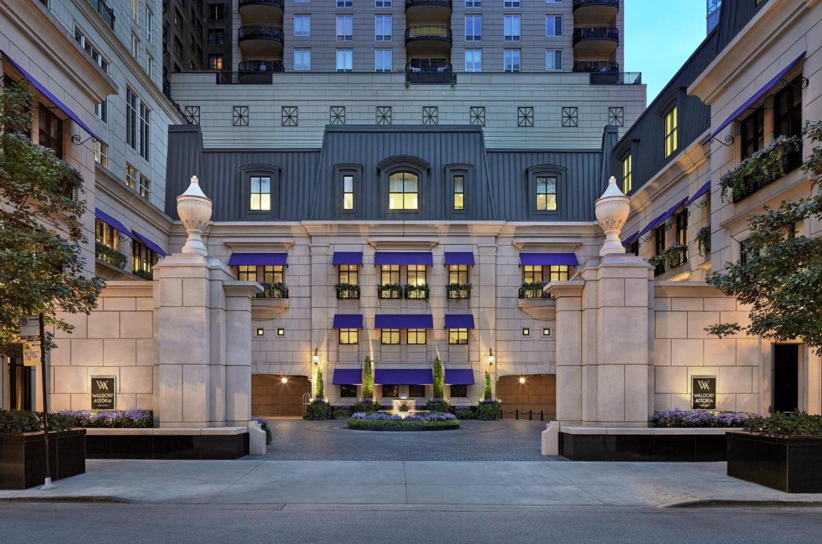 Waldorf Astoria Chicago - main image