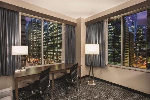 La Quinta by Wyndham Chicago Downtown - image 19