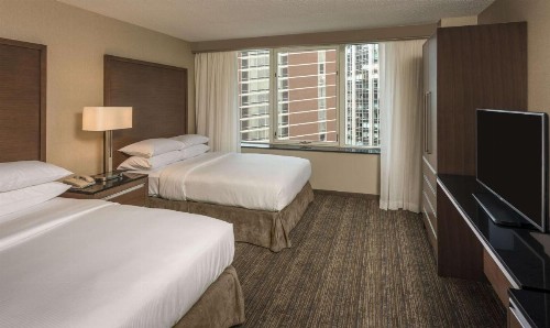 Embassy Suites Chicago Downtown Magnificent Mile - image 42