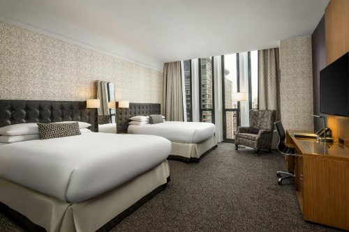 Hotel Chicago Downtown Autograph Collection - image 14