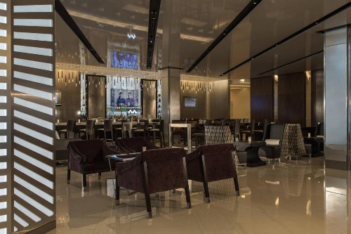 Hotel Chicago Downtown Autograph Collection - image 5