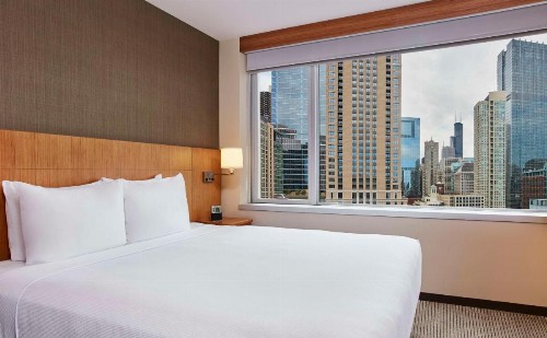 Hyatt Place Chicago River North - image 14