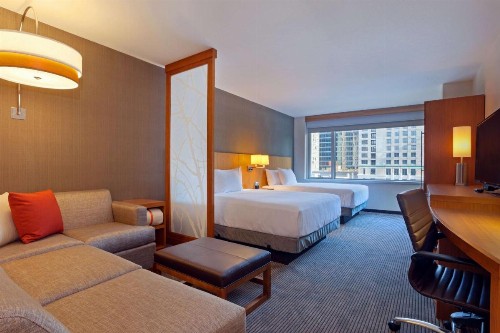 Hyatt Place Chicago River North - image 28