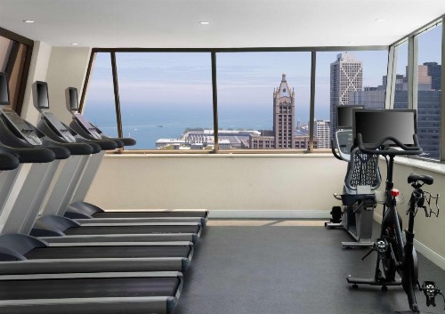 Homewood Suites Chicago Downtown - Magnificent Mile - image 11