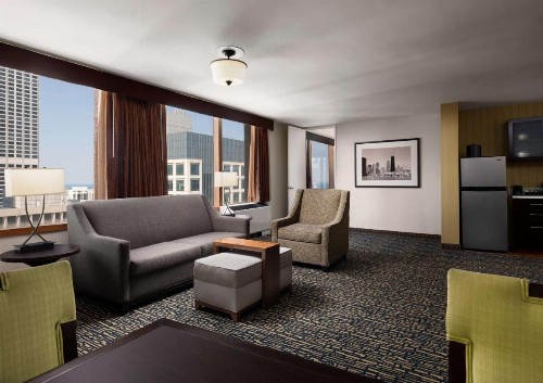 Homewood Suites Chicago Downtown - Magnificent Mile - image 31