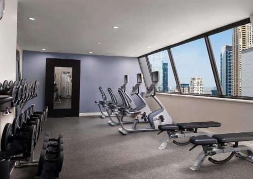 Homewood Suites Chicago Downtown - Magnificent Mile - image 32