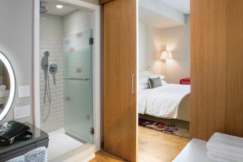 Virgin Hotels Chicago - image 10