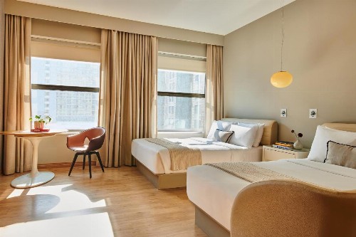 Virgin Hotels Chicago - image 27