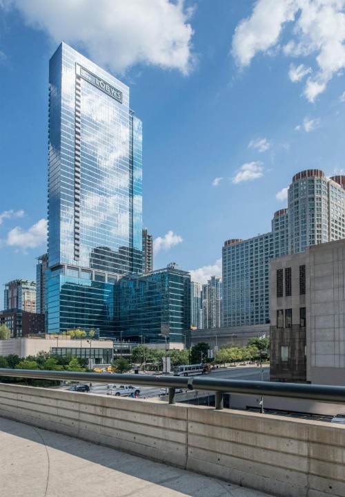 Loews Chicago Hotel - image 8