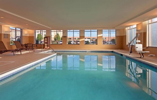 Hyatt Place Chicago Midway Airport - image 10