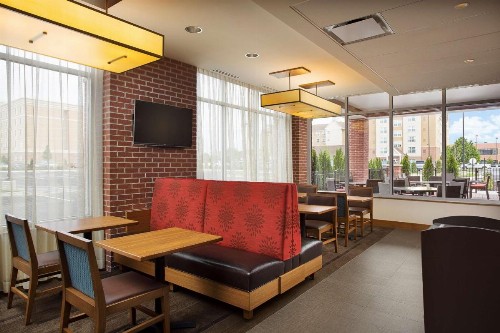 Hyatt Place Chicago Midway Airport - image 32