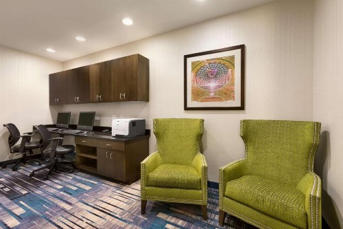 Hampton Inn Chicago Downtown/N Loop/Michigan Ave - image 27