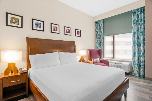 Hilton Garden Inn Chicago Downtown Riverwalk - image 29