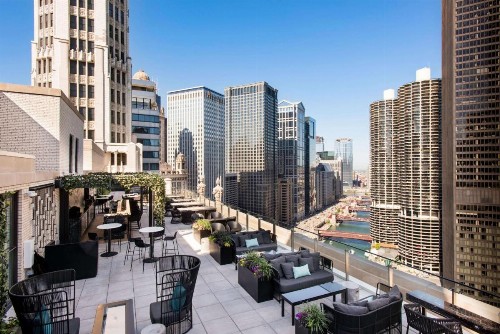 LondonHouse Chicago Curio Collection by Hilton - image 10