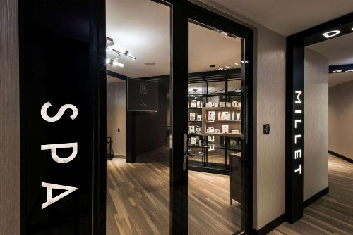 LondonHouse Chicago Curio Collection by Hilton - image 34