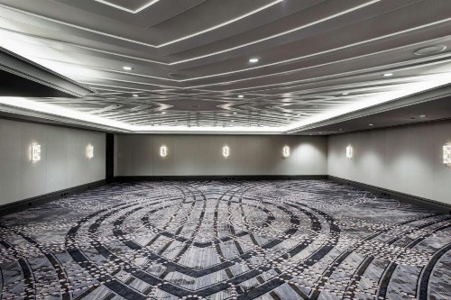 LondonHouse Chicago Curio Collection by Hilton - image 7