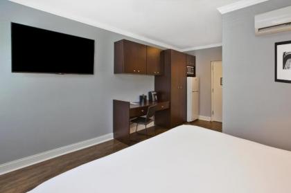 Hotel Chicago West Loop - image 13