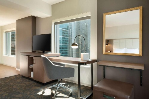 Hampton Inn by Hilton Chicago Downtown West Loop - image 29