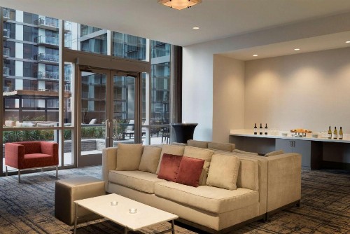 Hampton Inn by Hilton Chicago Downtown West Loop - image 35
