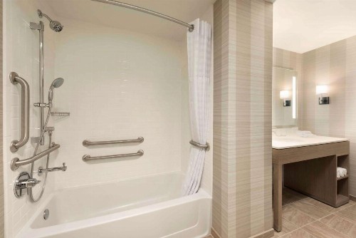 Homewood Suites by Hilton Chicago Downtown West Loop - image 19