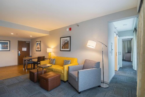 Hampton Inn Chicago North-Loyola Station Il - image 20