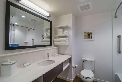 Hampton Inn Chicago North-Loyola Station Il - image 37