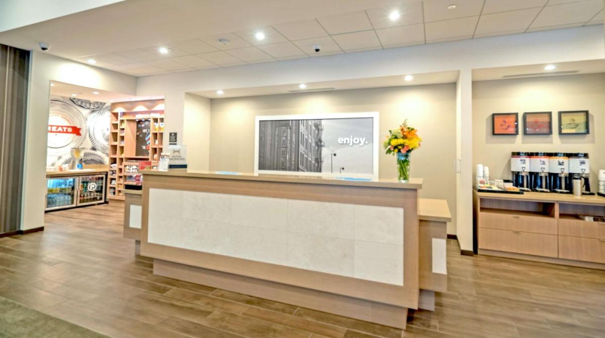 Hampton Inn Chicago North-Loyola Station Il - image 4