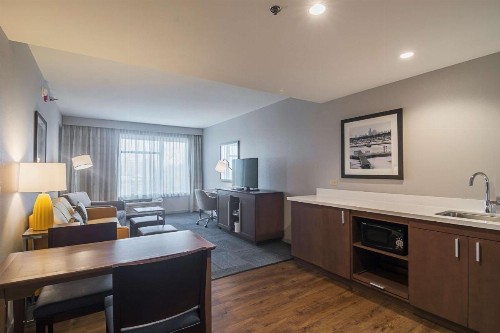 Hampton Inn Chicago North-Loyola Station Il - image 40