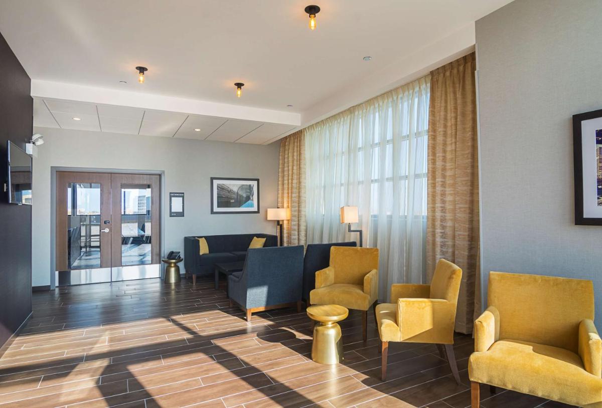 Hampton Inn Chicago North-Loyola Station Il - image 6