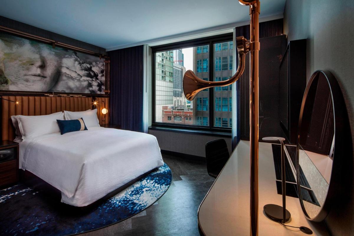 Hotel EMC2 Autograph Collection - image 4